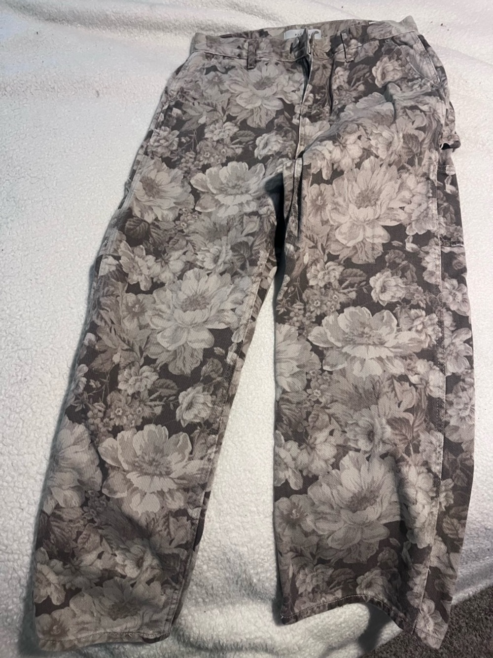 PacSun Men's Gray Floral Cargo Pants